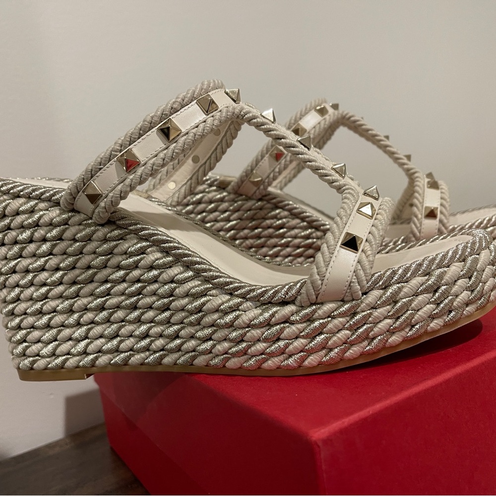 Valentino Garavani Rockstud Torchon Wedge Sandal